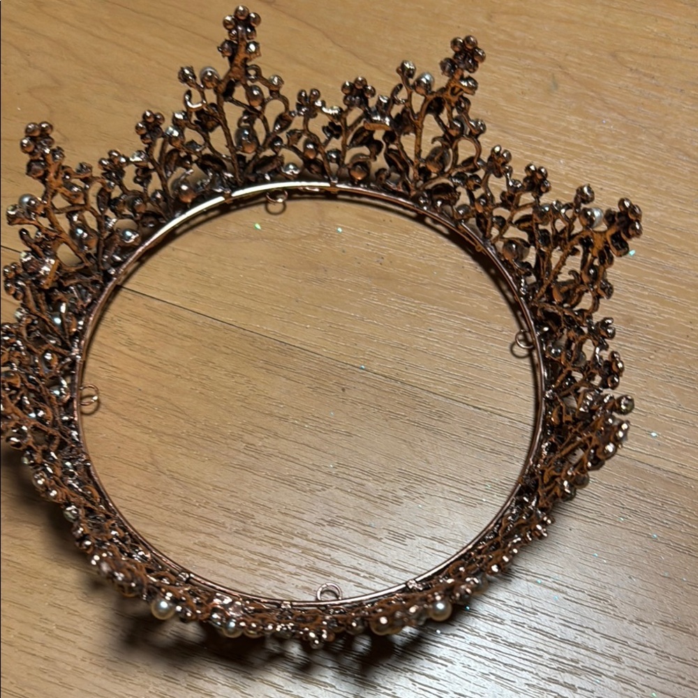 Copper or bronze tiara